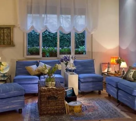 מלון Solitude 2*