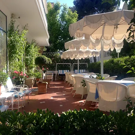 Solitude Hotel