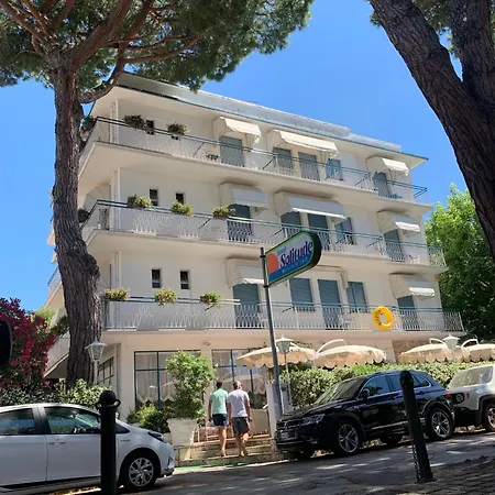 Hotel Solitude 2*